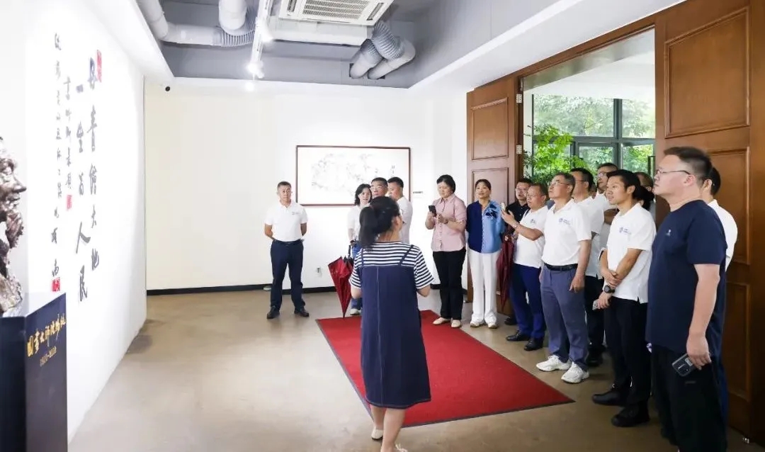 6875abfddda0f.jpg 6875abfddda0f.jpg